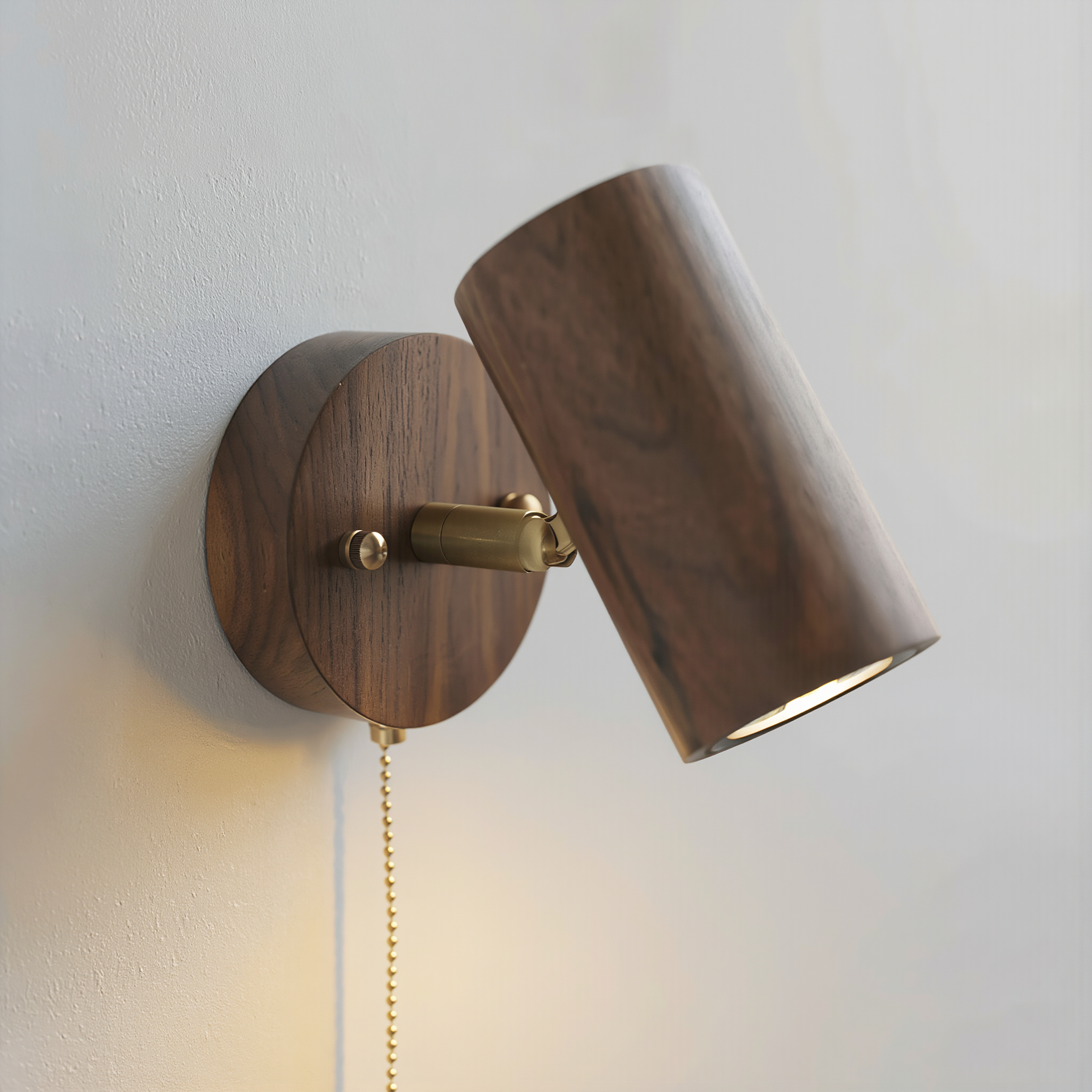 Arlo Wall Lamp - lifestyle