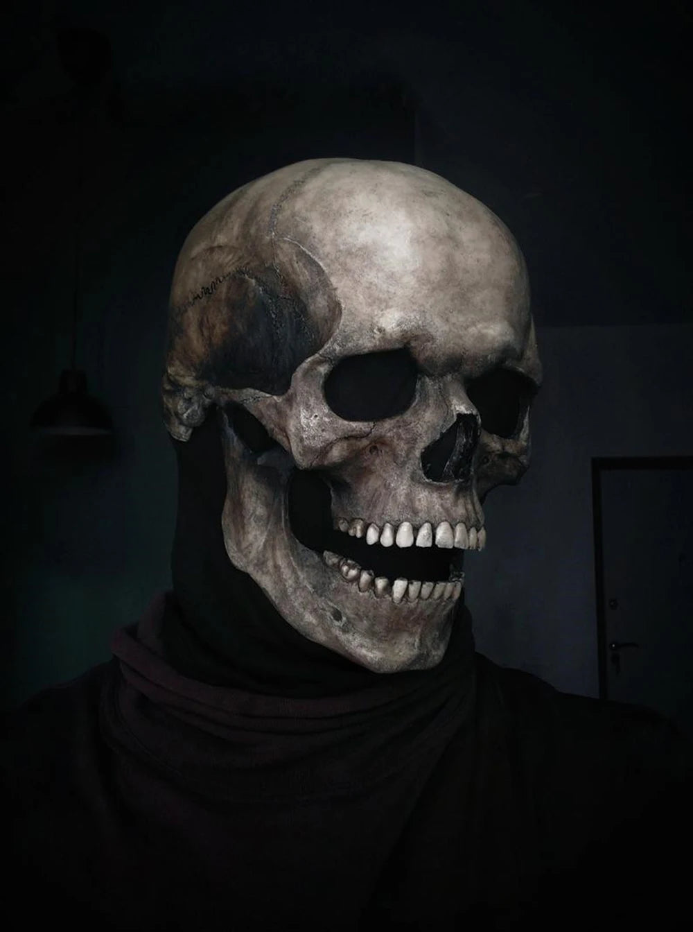 Halloween Mask Latex Mask Skull Mask Horror Decoration Full Head Skull Mask Helmet Movable Jaw Masque Gifts Party Costume Mask