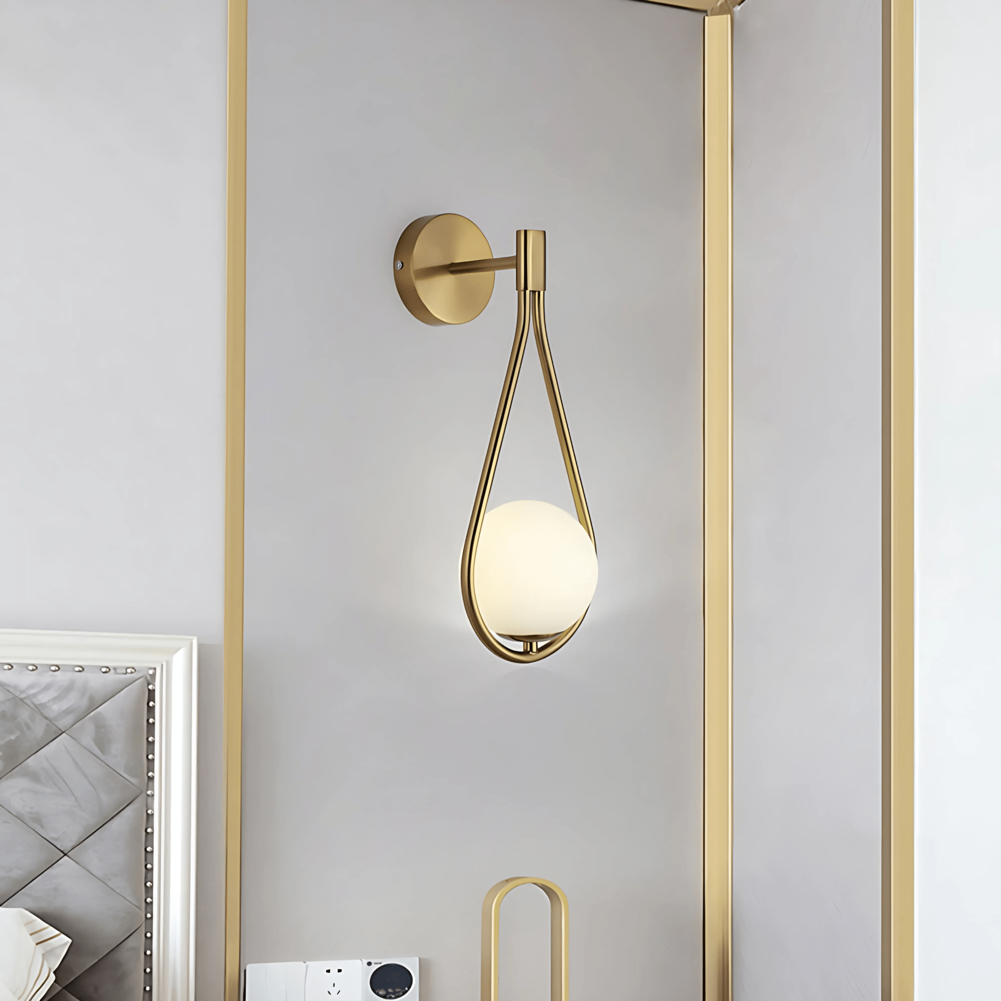 Droplet Wall Light | Modern Teardrop Wall Lamp